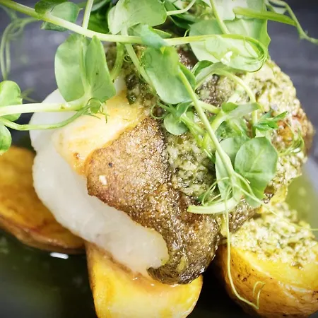 Quinlan & Cooke Boutique Townhouse And Qcs Seafood Restaurant Hotell 4*