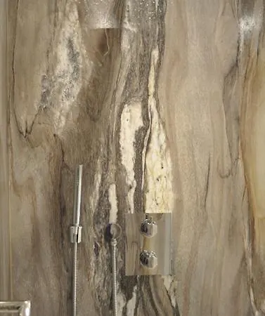 Quinlan & Cooke Boutique Townhouse And Qcs Seafood Restaurant Hotell Cahersiveen