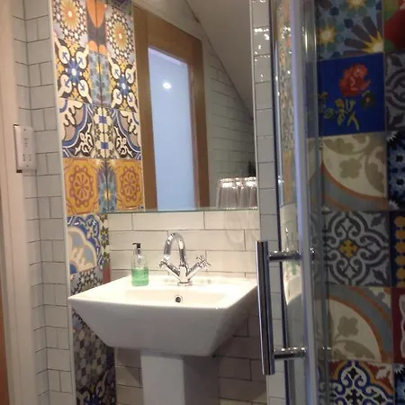 Hotell Quinlan & Cooke Boutique Townhouse And Qcs Seafood Restaurant Cahersiveen