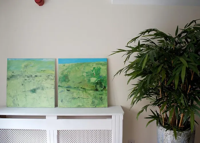 Quinlan & Cooke Boutique Townhouse And Qcs Seafood Restaurant Cahersiveen