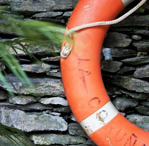 Quinlan & Cooke Boutique Townhouse And Qcs Seafood Restaurant Otel