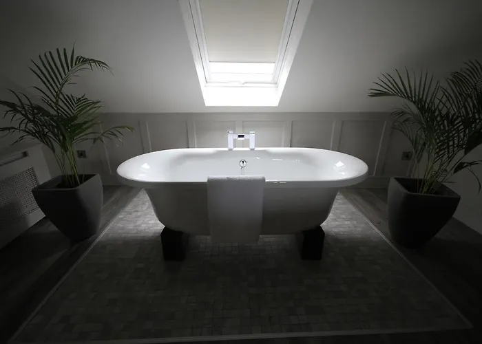 Quinlan & Cooke Boutique Townhouse And Qcs Seafood Restaurant 호텔