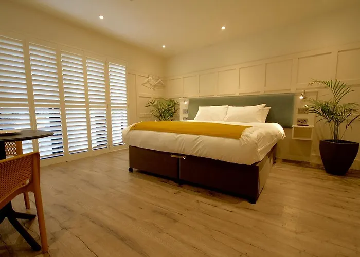 Quinlan & Cooke Boutique Townhouse And Qcs Seafood Restaurant Otel Cahersiveen