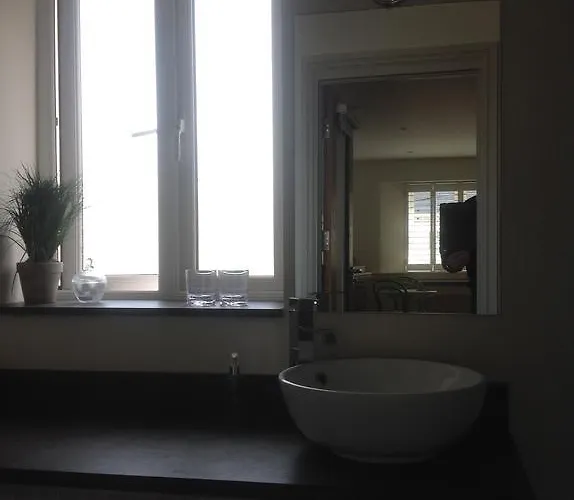 Quinlan & Cooke Boutique Townhouse And Qcs Seafood Restaurant Otel Cahersiveen