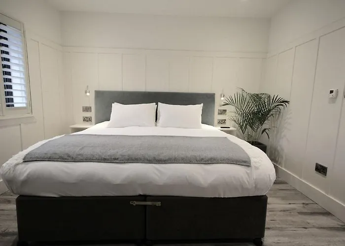 Quinlan & Cooke Boutique Townhouse And Qcs Seafood Restaurant Otel